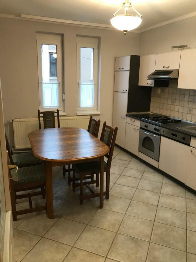 Gabor Pal 1 Apartman 2 Szoba Dunafoldvar Екстер'єр фото
