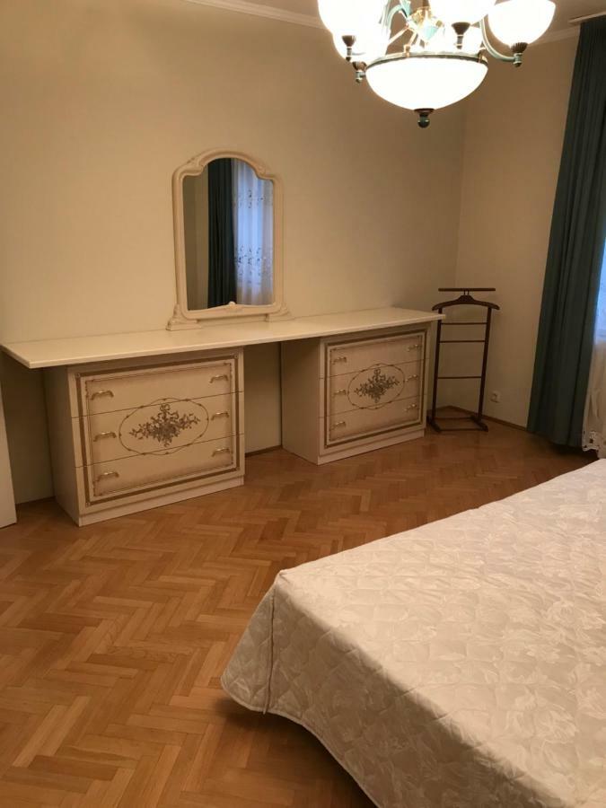 Gabor Pal 1 Apartman 2 Szoba Dunafoldvar Екстер'єр фото