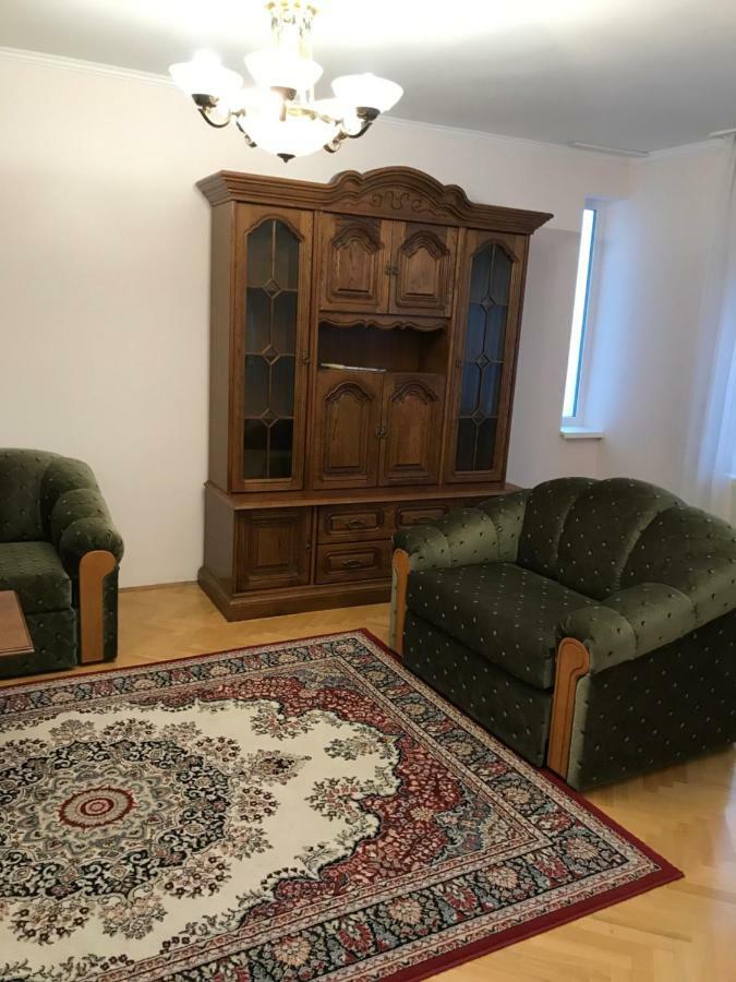 Gabor Pal 1 Apartman 2 Szoba Dunafoldvar Екстер'єр фото