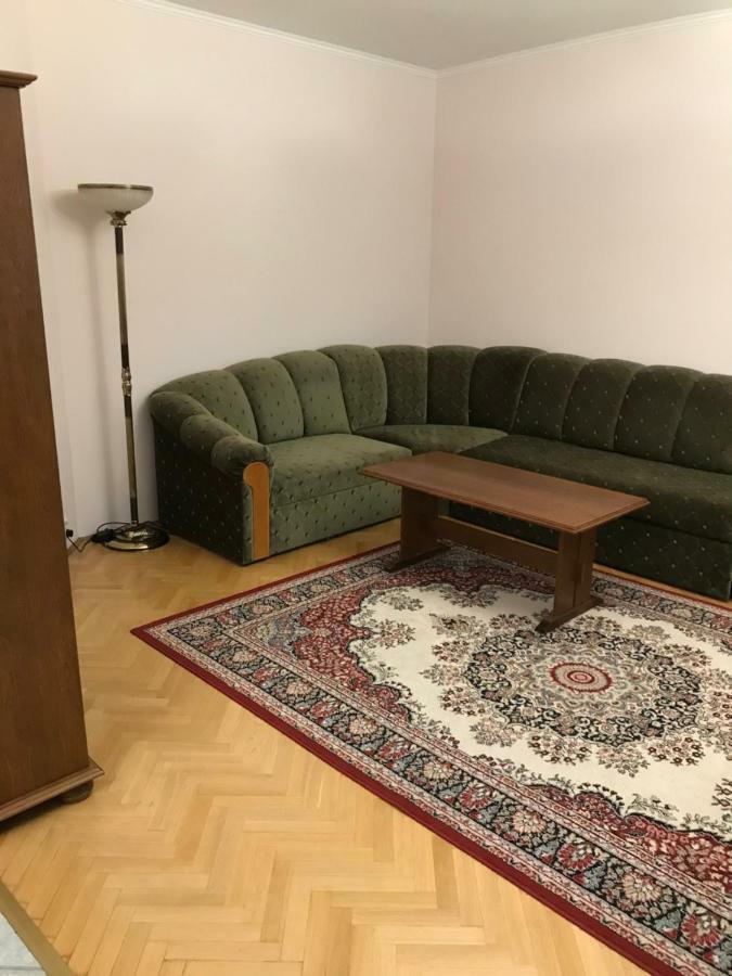 Gabor Pal 1 Apartman 2 Szoba Dunafoldvar Екстер'єр фото